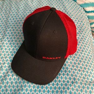 Oakley hat